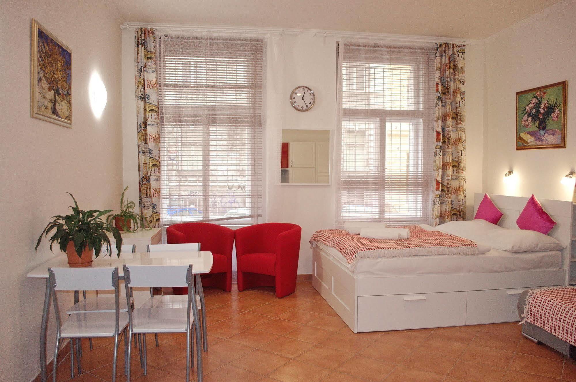 Apartment Πράγα Εξωτερικό φωτογραφία